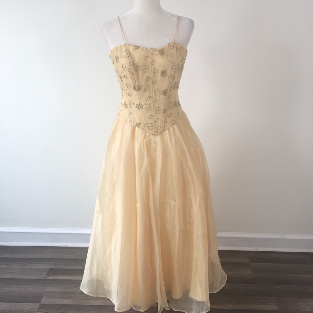 Aspeed Belle of the Ball Prom Gown